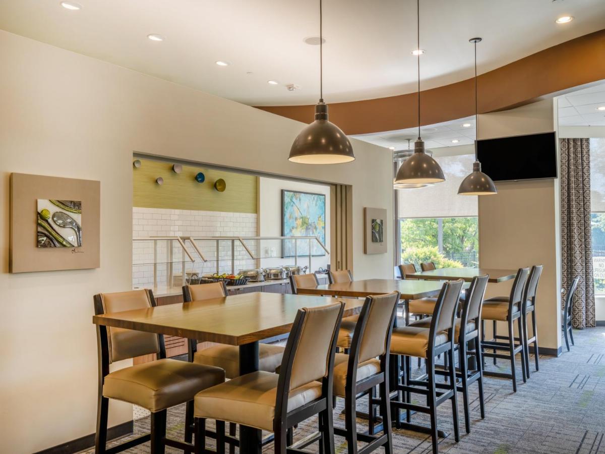 Holiday Inn Greensboro Coliseum By Ihg Zewnętrze zdjęcie